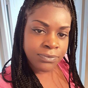 Meet your Posher, Candace